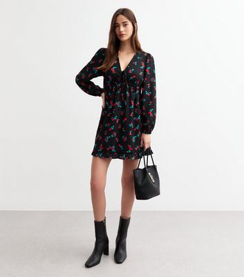 Black Rose Print V-Neck Ruffle Mini Dress New Look