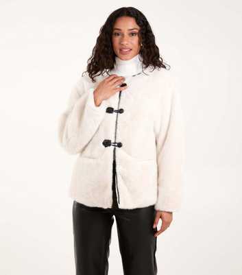 Blue Vanilla Cream Collarless Faux Fur Coat