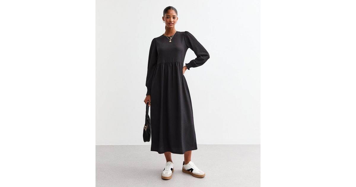 Black Crinkled Long Sleeve Midi Smock Dress | New Look