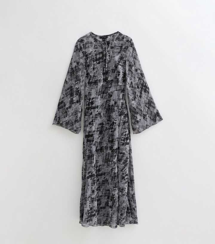 Grey Blur Print Slit Cuff Chiffon Midi Dress | New Look