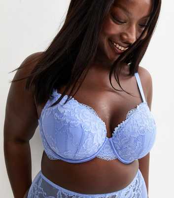 Curves Light Blue Lace Plunge Bra