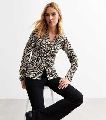 Black Textured Print Ruched Shirt