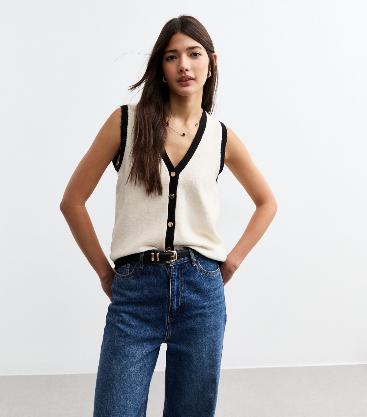 Women's Off White Contrast Trim Buttoned Vest New Look