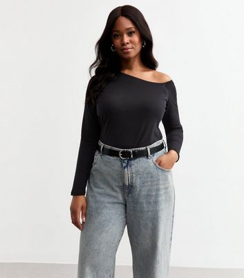 Black off shoulder top with jeans online