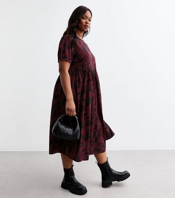 Curves Red Animal Print Satin Midi Dress New Look