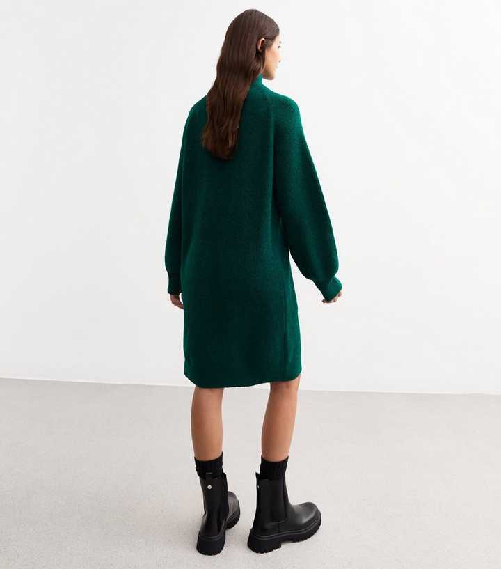 h&m emerald green dress Tara Hakin