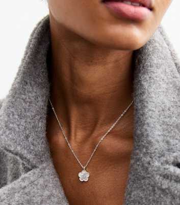 Silver Plated Flower Necklace