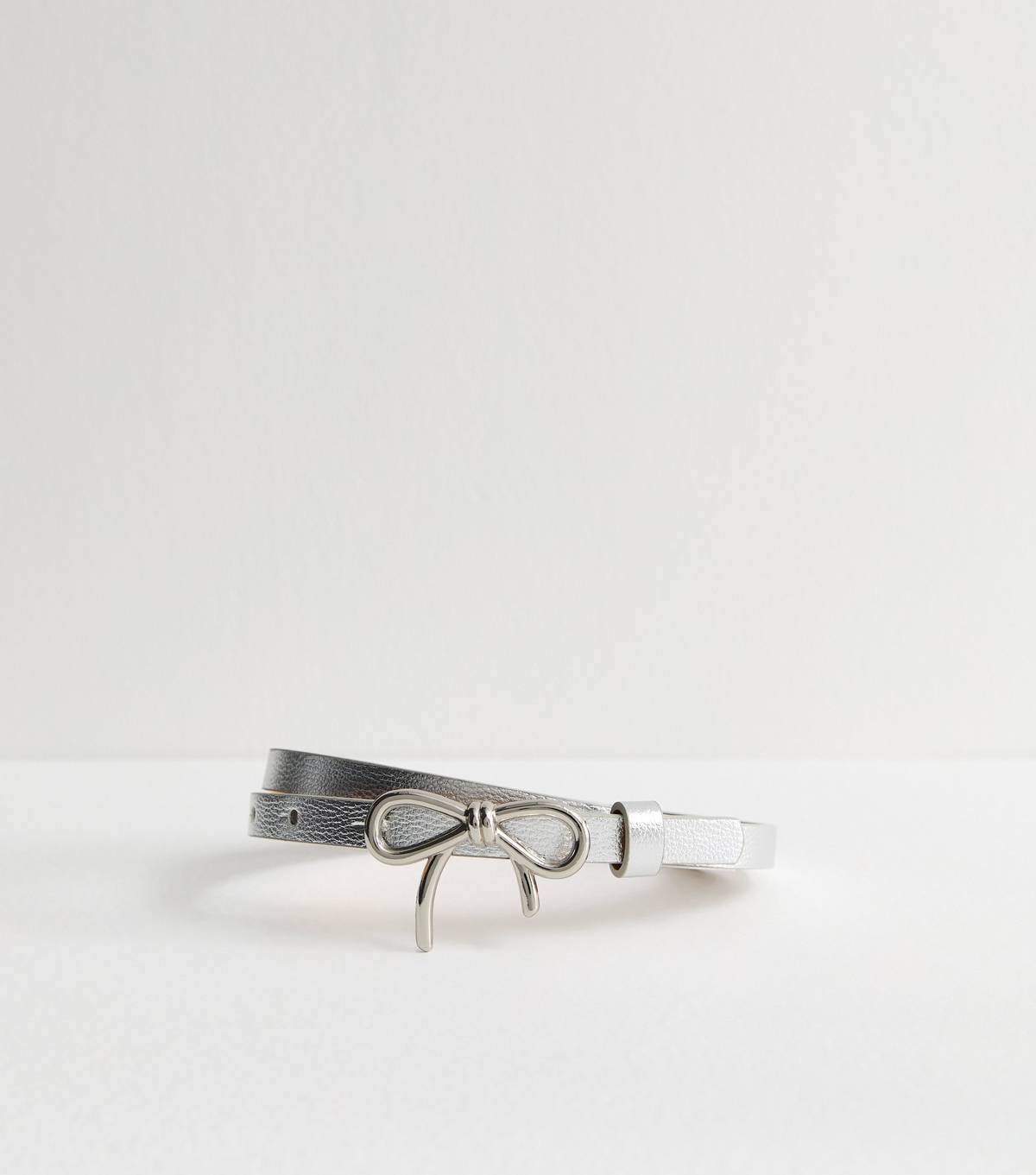 Silver Faux Leather Bow Buckle Belt New Look