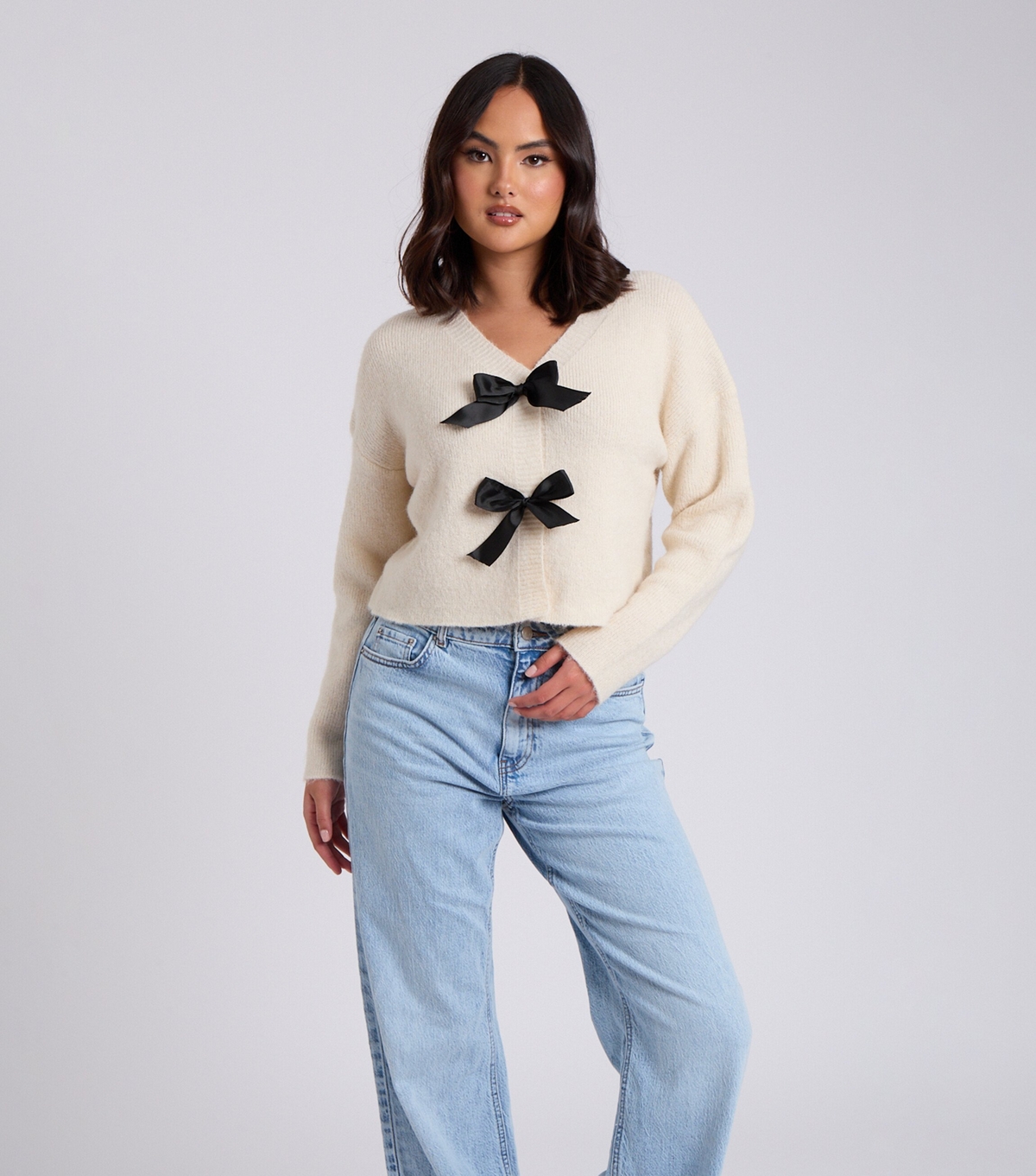 Women's Cream Bow Applique Soft Knit Cardigan Urban Bliss New Look