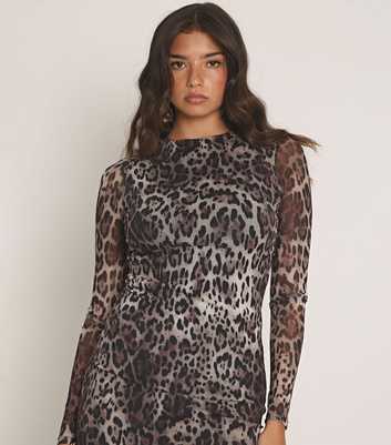 WKNDGIRL Brown Leopard Print Long Sleeve Midaxi Dress