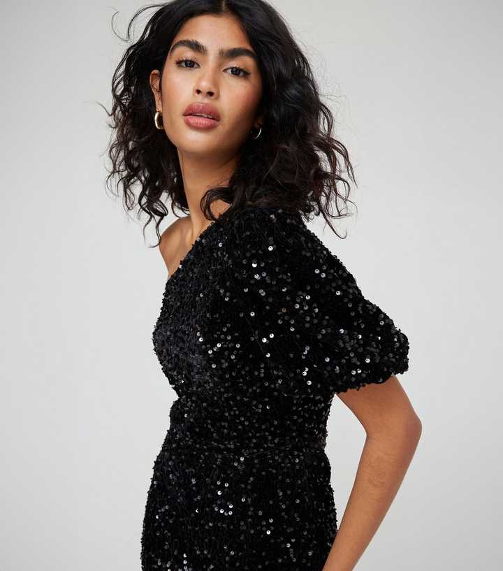 WKNDGIRL Black Sequin One Shoulder Midi dress New Look