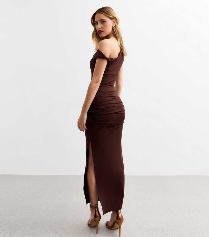 Brown Twist Shoulder Maxi Dress | New Look Brown Twist Shoulder Maxi Dress | New Look