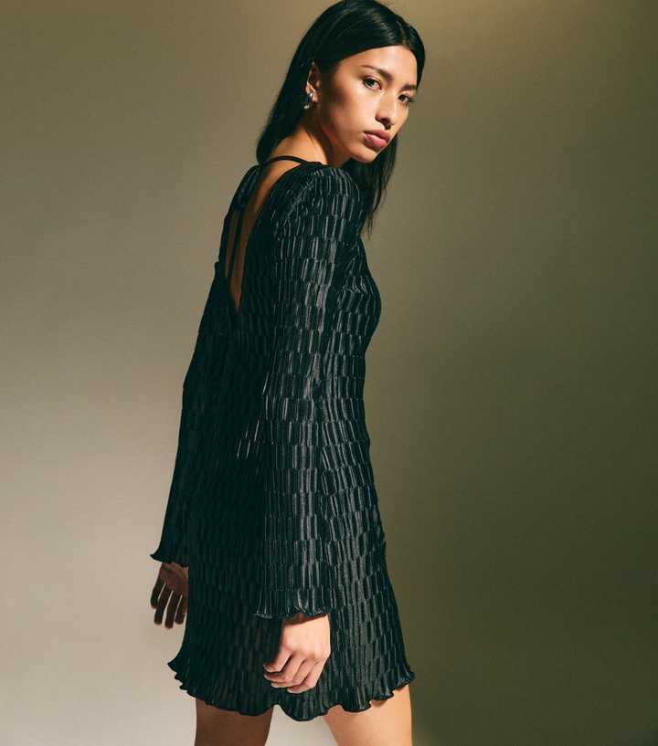 Black Plisse Long Sleeve Mini Dress | New Look Black Plisse Long Sleeve Mini Dress | New Look