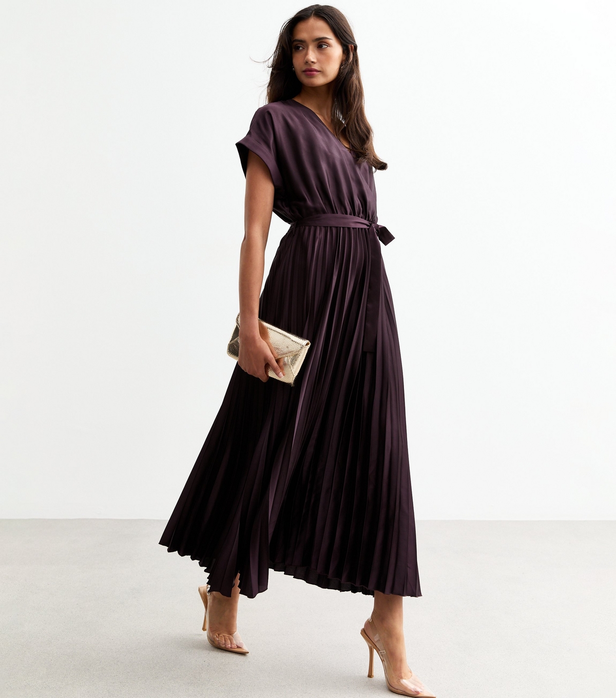 Women's Tall Burgundy Satin Pleated Midi Dress New Look