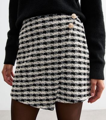 Black Check Patterned Boucle Wrap Mini Skirt | New Look