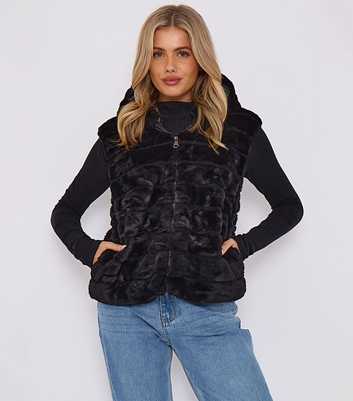 Gini London Black Faux Fur Hooded Gilet 