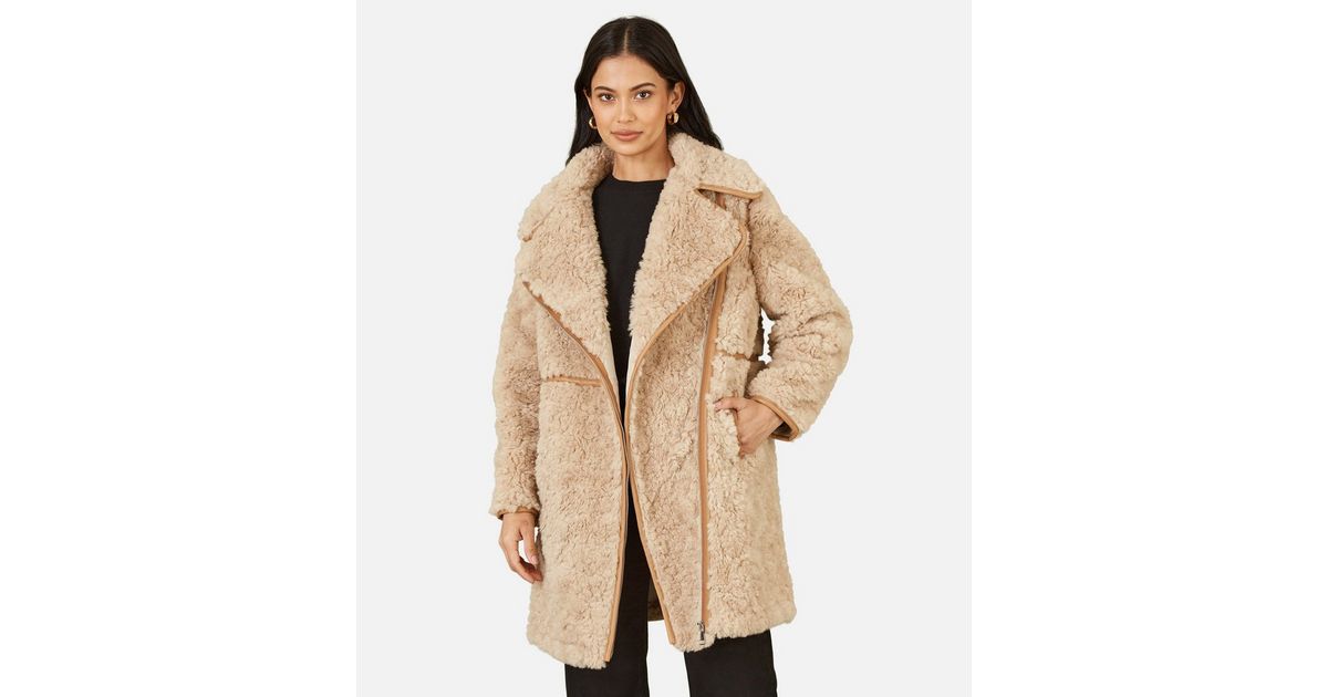Yumi Black Trench Coat With Faux Fur Lining