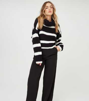 WKNDGIRL Off White Stripe Crop Jumper