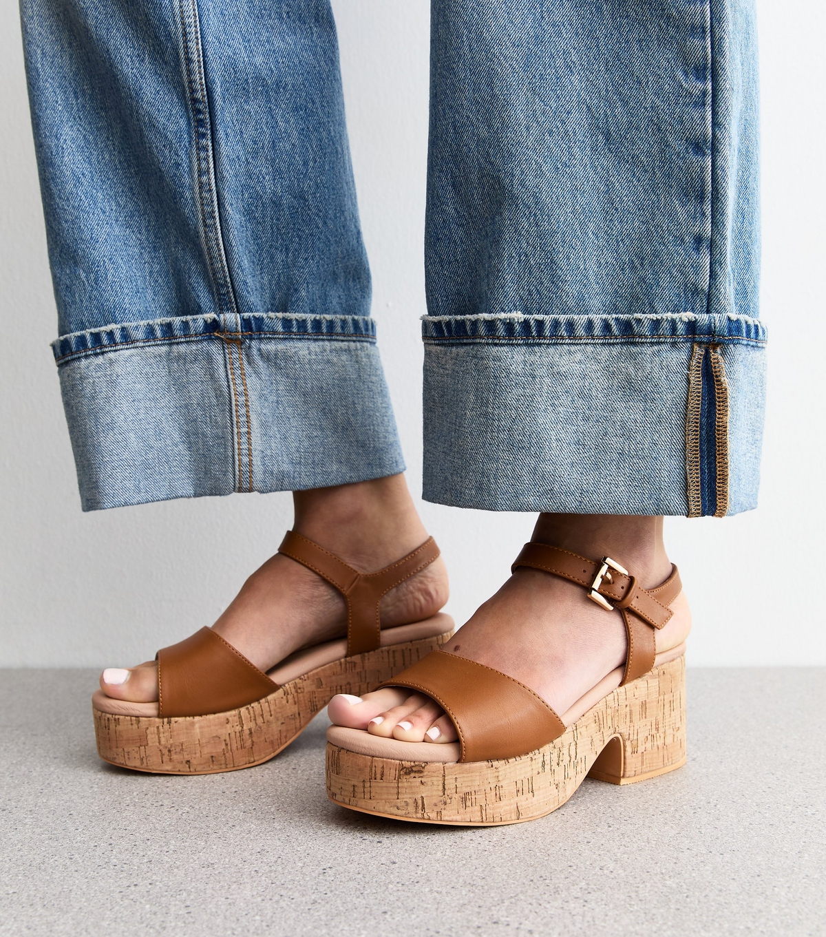 Women's Wide Fit Tan Brown Raffia Platform Sole Sandals Vegan New Look