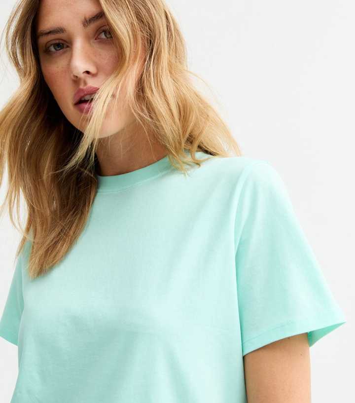 Mint Green Short Sleeve Crew Neck T-Shirt