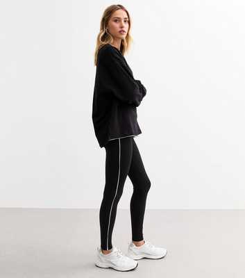 Black Contrast Piping Leggings