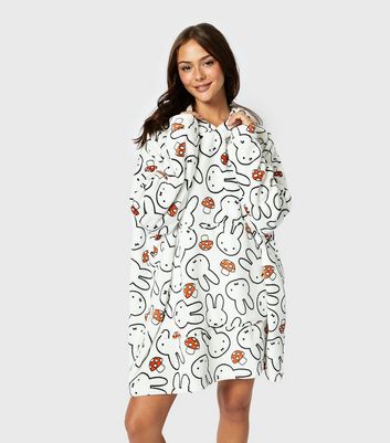 Skinnydip White Miffy Print Fleece Blanket Hoodie New Look