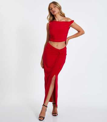 QUIZ Red Asymmetrical Crop Top