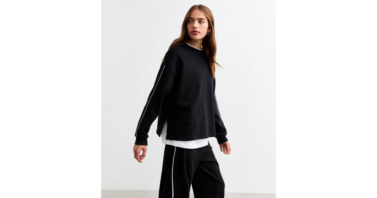 A Pop Of Piping Crewneck Sweatshirt