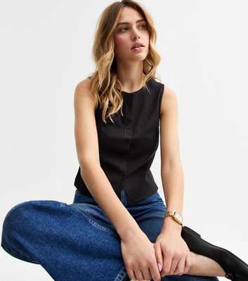 Black Textured Ribbed Crew Neck Button Up Vest