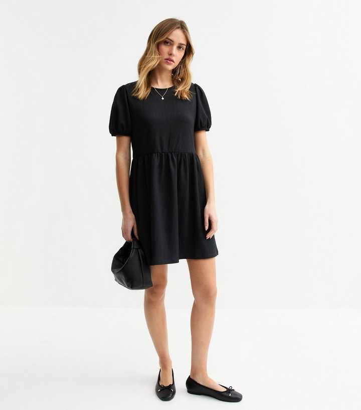 Black Bow Back Crinkled Mini Smock Dress