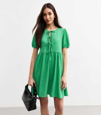 Green Crinkled Texture Tie Front Mini Dress