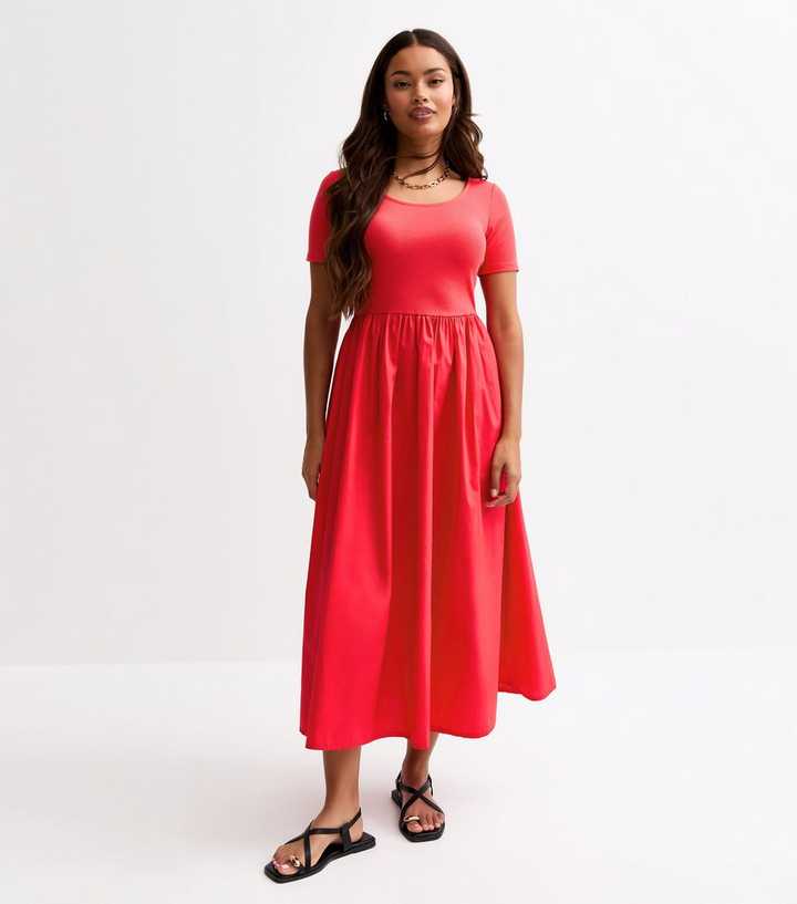 strapless open back dress Olivia Open Back Maxi Dress in red | Red Maxi Dress
