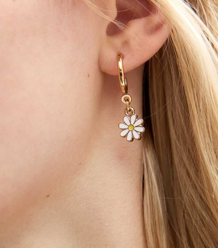 Gold Tone Daisy Charm Hoop Earrings