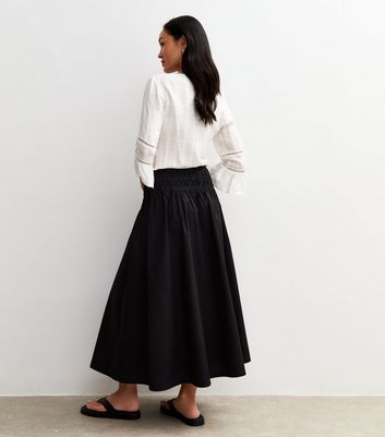 ●ROUGHNECK● Shirred Waist Band Midi Skirt / Black Black Shirred Waist Poplin Midi Skirt | New Look