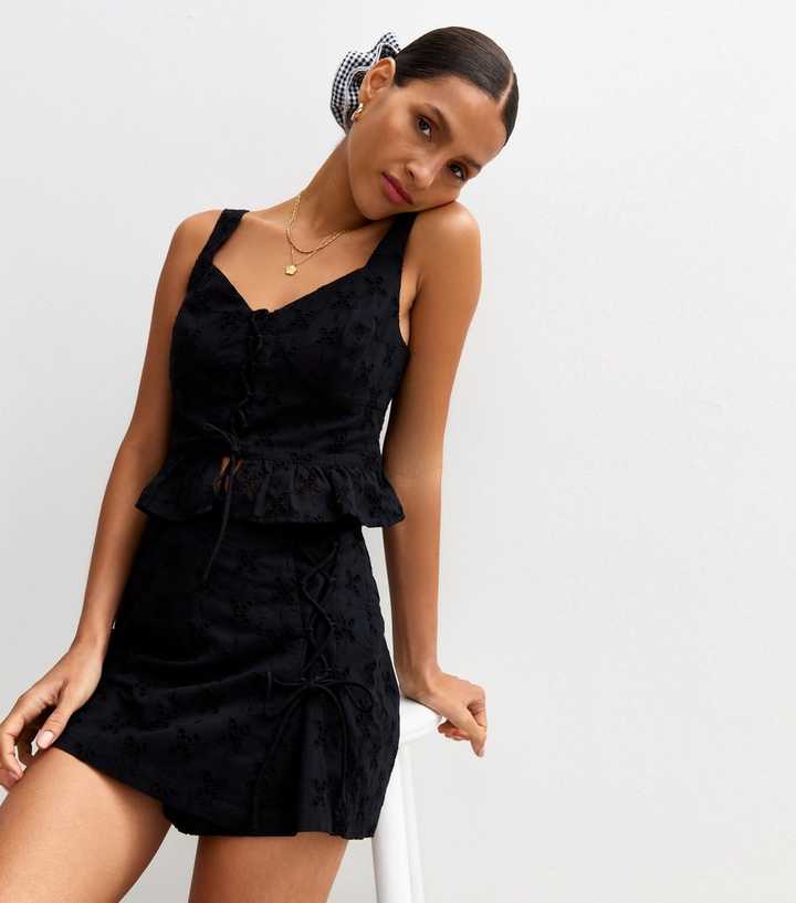 Black Floral Embroidered Tie Up Trim Skort