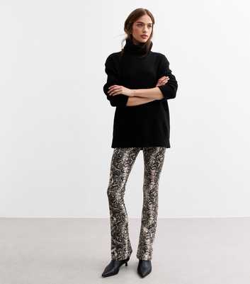 Black Snakeskin Print Kickflare Leggings