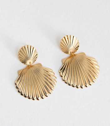 Gold Tone Scallop Shell Earrings