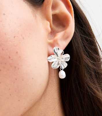 Silver Tone Faux Pearl Drop Flower Earrings