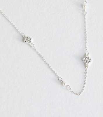 Silver Tone Diamante Flower Necklace