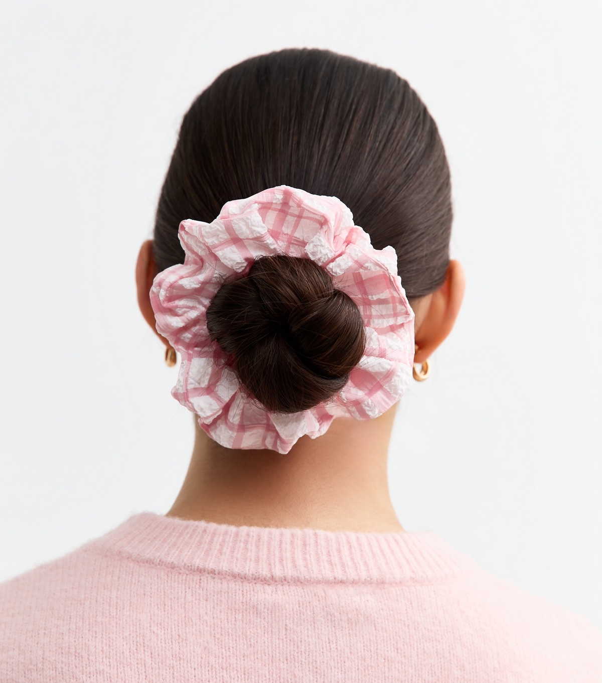 Pink Gingham Print Scrunchie New Look