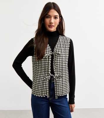 Black Sleeveless Gingham Print Padded Jacket