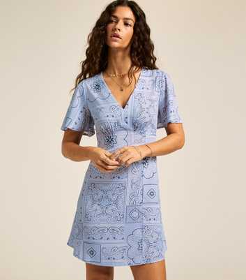 Blue Bandana Print Flutter Sleeve Mini Dress