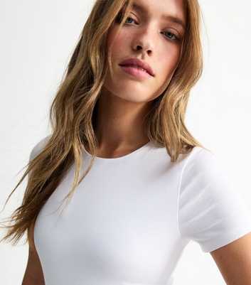 White Crew Neck Short Sleeve Bodysuit