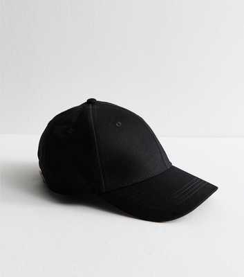 Black Baseball Cap