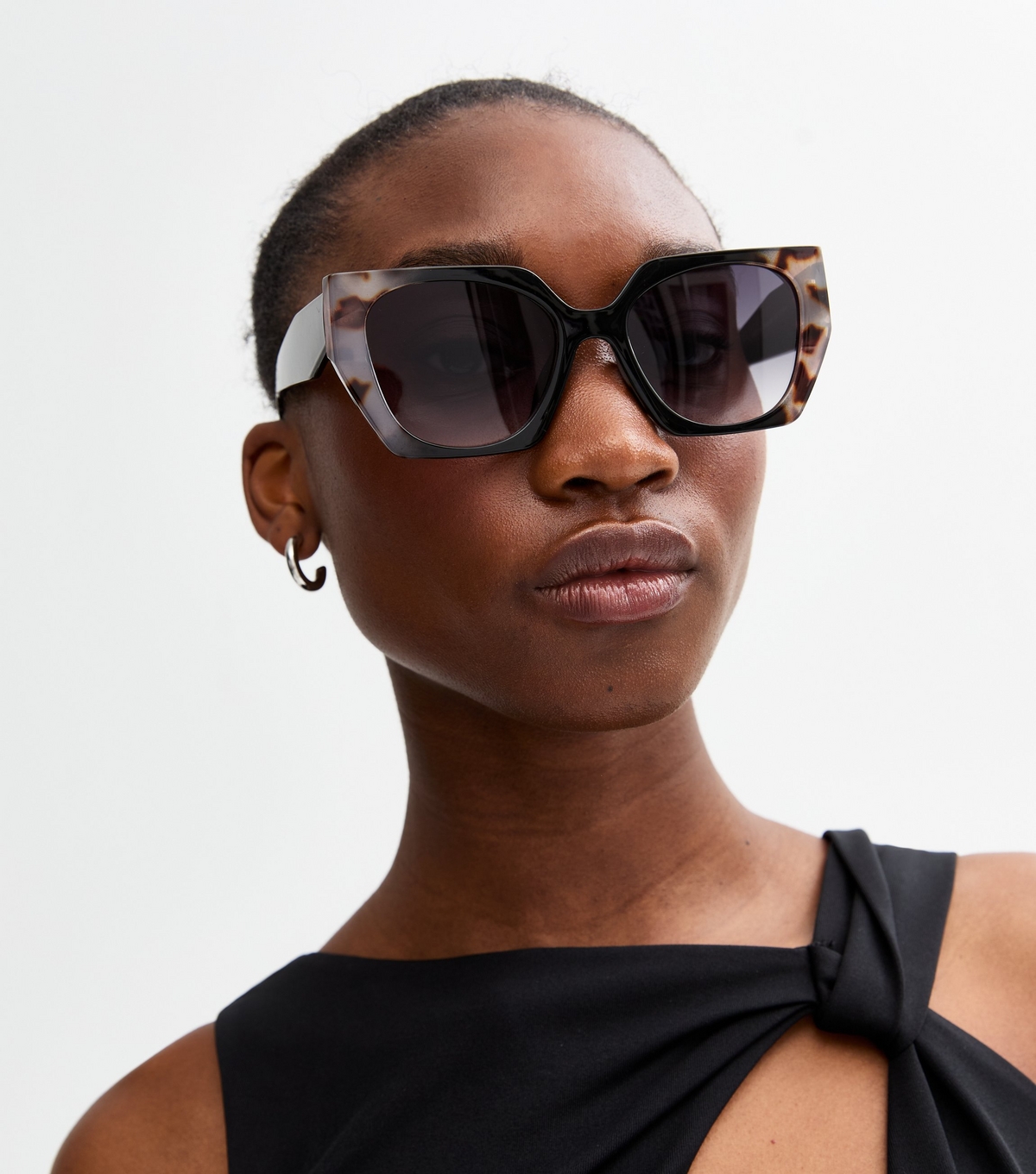 Black Tortoiseshell Effect Cateye Sunglasses New Look