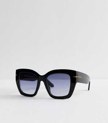 Black Chunky D-Frame Sunglasses