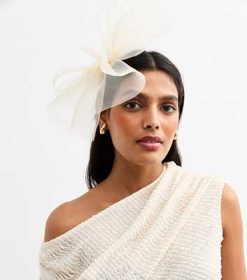 Cream Mesh Flower Fascinator