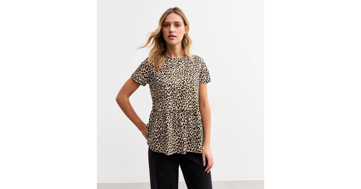 Vintage Brown Loose Fit Off-Shoulder Embroidered Leopard Print T-Shirt for Summer