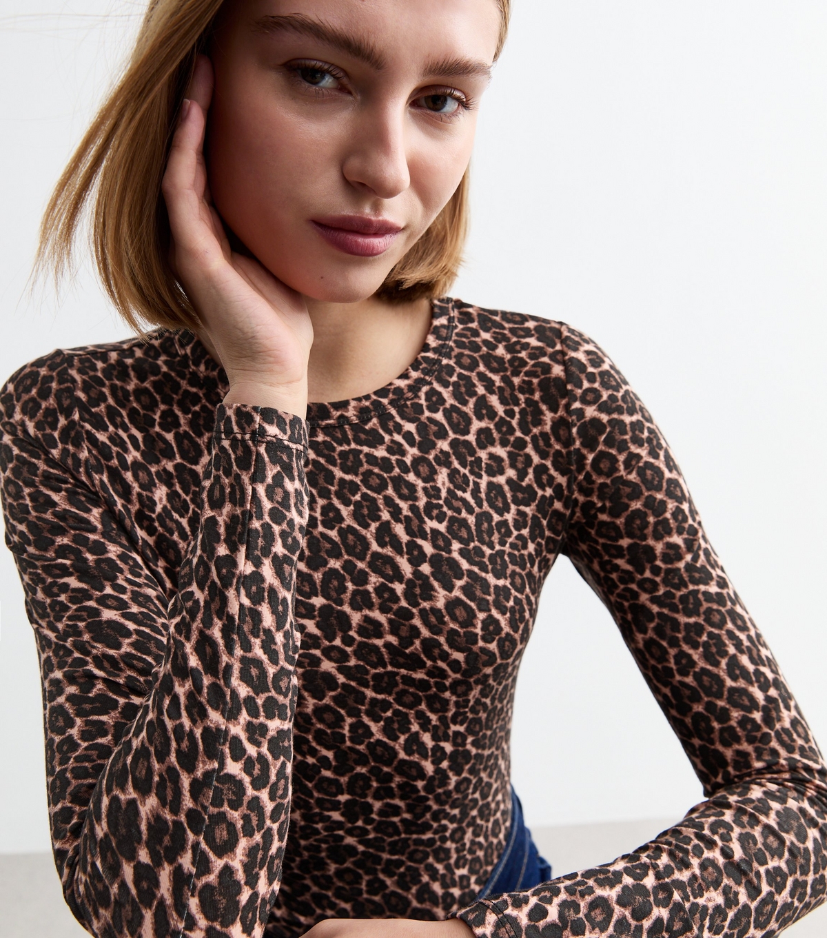 Women's Brown Leopard Print Jersey Bodysuit New Look