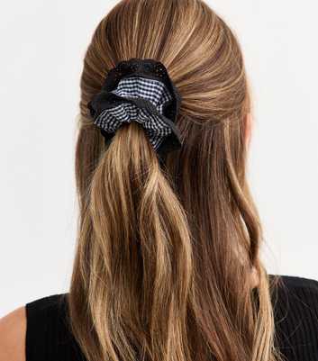 Black Gingham Broderie Anglaise Scrunchie